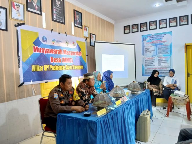 
 Polsek Awangpone Musyawarah Masyarakat Desa Wilker UPT Puskesmas Awaru Di Kelurahan Macope