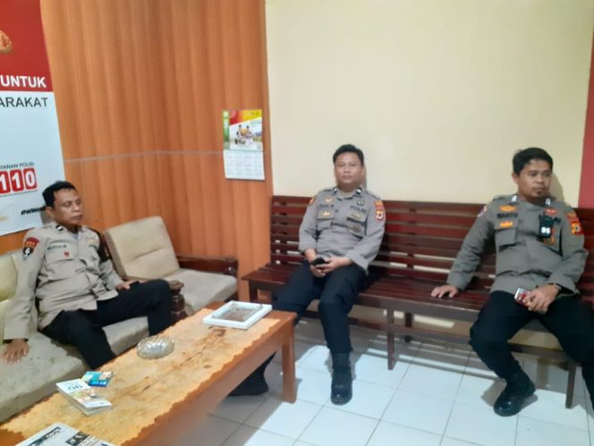 
 Polsek Ulaweng  Tingkatkan Penjagaan Markas Demi Wilayah Hukum Polsek Ulaweng Yang Aman