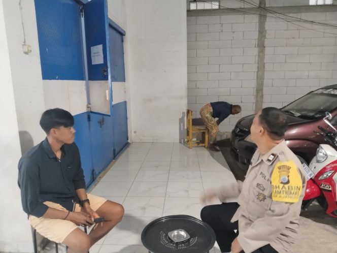 
 Bhabinkamtibmas Sambangi Warga Binaan, Ajak Jaga Keamanan Lingkungan 