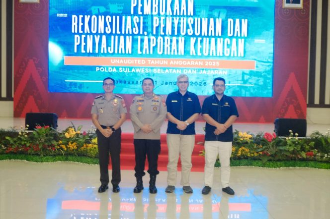 
 Bidkeu Polda Sulsel Gelar Pencanangan Pembangunan Zona Integritas Menuju WBK
