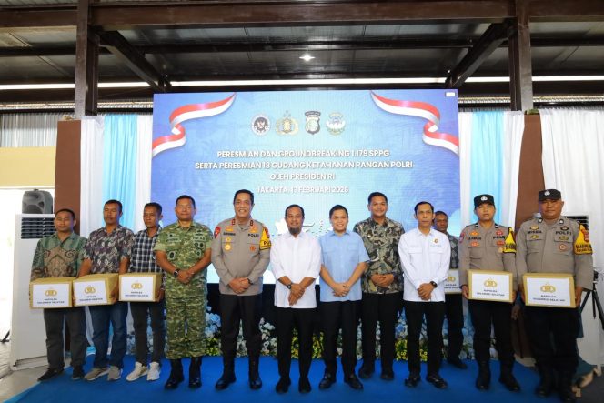 
 Peresmian dan Groundbreaking SPPG Polri serta Gudang Ketahanan Pangan Polri, Kapolda Sulsel Ikuti Secara Virtual dari Bantaeng