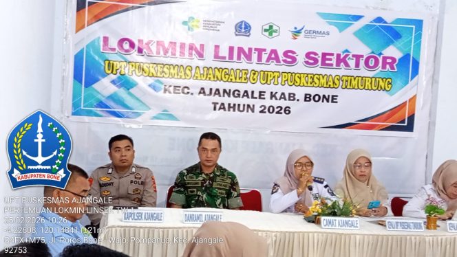 
 Kanit Samapta Wakili Kapolsek Ajangale Hadiri Lokakarya Mini Lintas Sektor Triwulan I 2026 di UPT Puskesmas Ajangale
