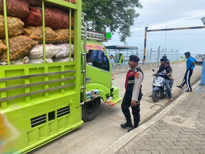 
 Padat Penumpang,  Periksa Kendaraan Pastikan Sesuai Prosedur