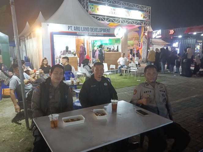 
 Polsek Tanete Riattang Hadir Jaga Keamanan Kegiatan Safari Ramadan di Planet Cinema