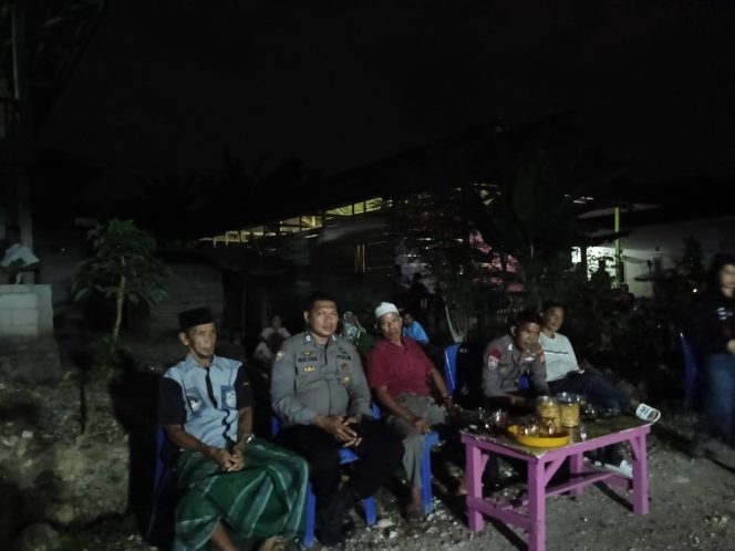 
 Peduli Kamtibmas, Personil Polsek Tellu Siattinge Lakukan Pengamanan Kegiatan Masyarakat