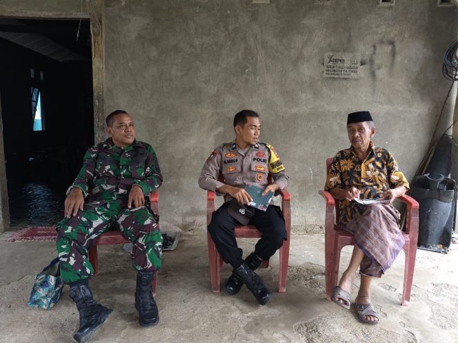 
 Sambang Bhabinkamtibmas di Kel Toro, Wujudkan Lingkungan Aman dan Kondusif