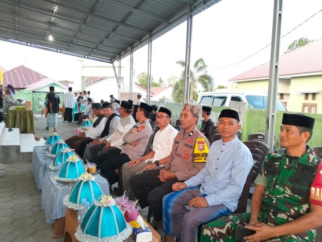 
 BHABINKAMTIBMAS HADIR DALAM GIAT SAFARI RAMADHAN BERSAMA TIM 3 KECAMATAN MARE DI MASJID BABUL JANNAH DESA KADAI