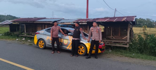 
 Di Bulan Ramadan, Polsek Mare Lakukan Patroli Ke Seluruh Wilayah Hingga Sahur