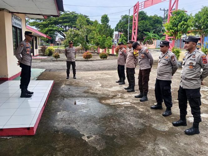 
 Apel Pagi Polsek Mare, Kapolsek Tekankan Kedisiplinan dan Patroli di Jam Rawan