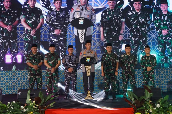 
 Polda Sulsel Gelar Buka Puasa Bersama TNI-Polri dan Forkopimda Sulsel, Dirangkaikan Peringatan Nuzulul Qur’an 1447 H/2026 M