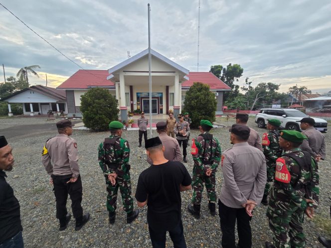 
 Kapolsek Mare Tegaskan Kesiapsiagaan, Sinergi TNI-Polri Jaga Kondusivitas Jelang Idul Fitri