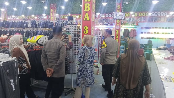 
 Jajaran Polsek Mare Tingkatkan Pengawasan Ketersediaan Bahan Pokok dan Stabilitas Harga
