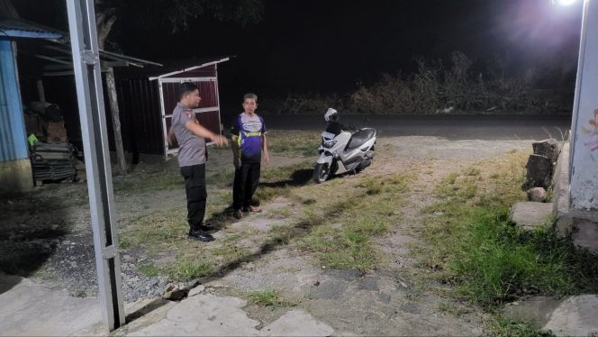 
 Ulet Pa Bismar ,Lakukan Kunjugan , Guna Cegah Kriminalitas, Polsek Tonra , Polres Bone