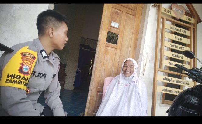 
 Bhabinkamtibmas Desa Talungeng Sambangi Warga, Himbau Tingkatkan Kewaspadaan Saat Meninggalkan Rumah