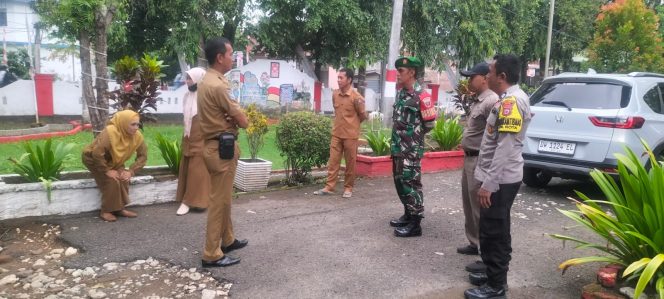 
 Bhabinkamtibmas Kel. Watang Palakka Perkuat Sinergi dengan Pemerintah Kecamatan