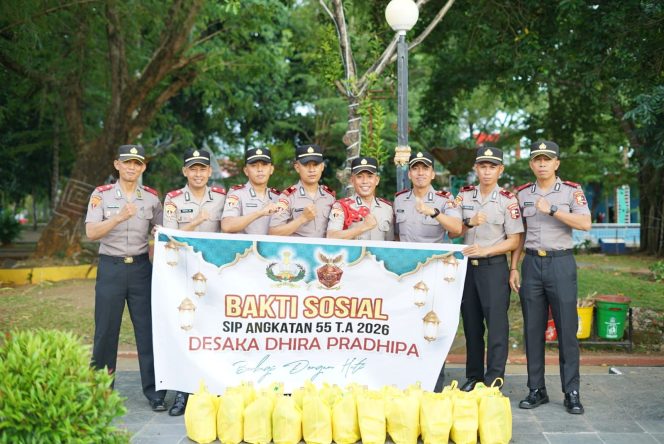 
 Raih Keberkahan Ramadhan, Siswa SIP Angkatan 55 Berbagi di Bone