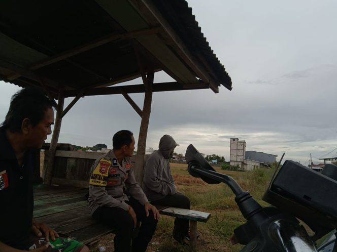 
 Kunjungan Satkamling, Aiptu Aras Bangun Sinergi Polisi dan Warga