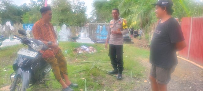 
 Aiptu Ulpiadi Sambangi Warga Lingkungan Waru, Tekankan Peran Masyarakat dalam Kamtibmas