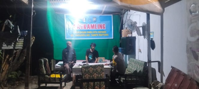 
 Aktif Sambangi Pos Satkamling, Bripka Sultan Perkuat Peran Warga Jaga Keamanan Lingkungan