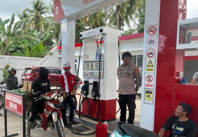 
 Patroli Rutin Personil Polsek Tellu Siattinge Jaga Kamtibmas di Wilayah Tokaseng