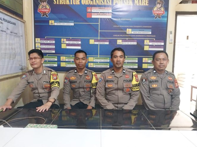 
 Polsek Mare Siaga Penjagaan Mako Siang Wujudkan Pelayanan Prima