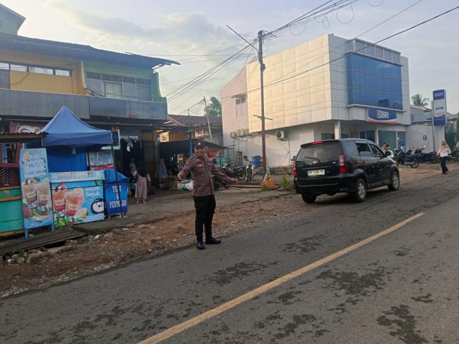 
 Polsek Mare Intensifkan Patroli Siang di Jalan Raya Mare