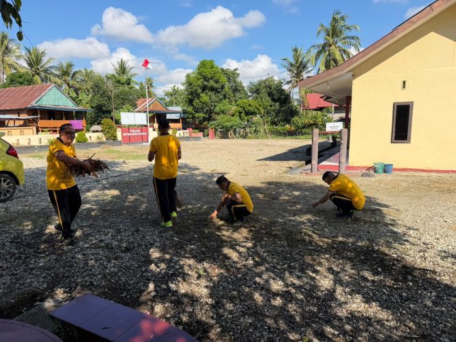 
 Korvei di Mako Polsek Awangpone, Wujudkan Lingkungan Kerja Bersih dan Nyaman