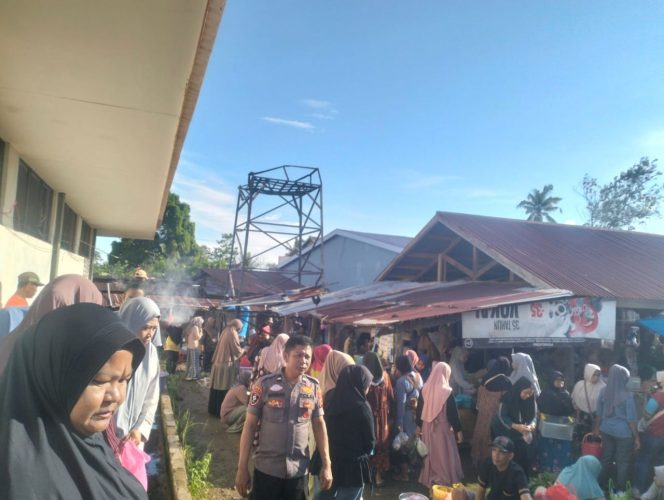 
 Aipda Bismar Bismar ,Lakukan Kunjugan , Guna Cegah Kriminalitas, Polsek Tonra , Polres Bone