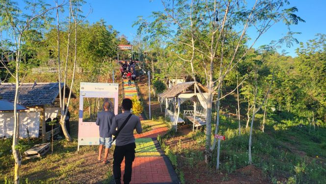 
 BRIPTU A.RIMBA  POLSEK TONRA  LAKUKAN SAMBANG USAI BULAN SUCI RAMADHAN ,INI TUJUANNYA