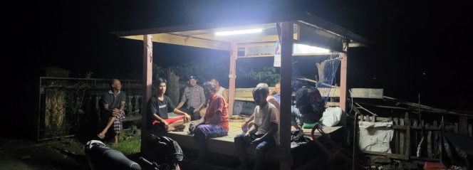 
 Aiptu Adiwijaya Titip Pesan Kamtibmas  Pada Saat Saat Pantau Titik Api Polres Bone