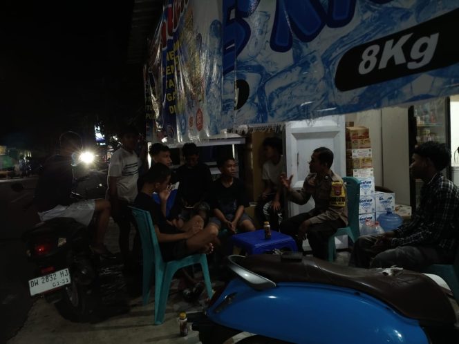 
 Polisi Peduli Generasi Muda, Aiptu Aras Patarai Ajak Pemuda Hindari Perilaku Negatif