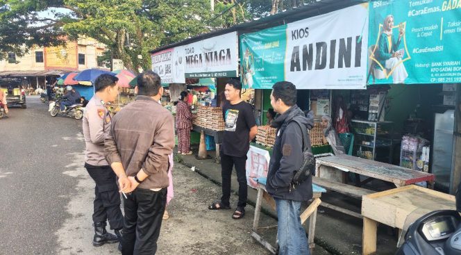 
 Respon Cepat Laporan Warga, Polsek Tanete Riattang Datangi Lokasi Pencurian