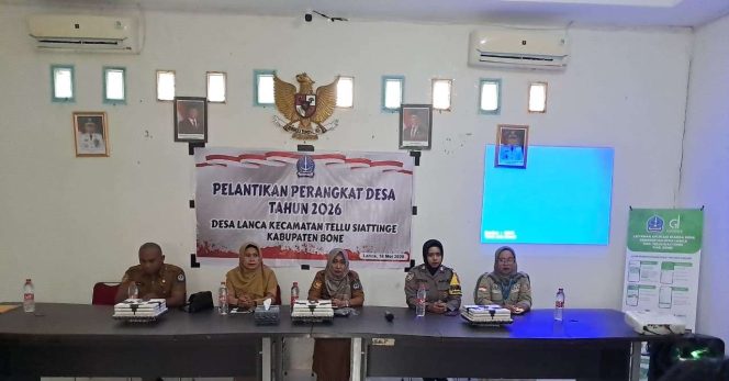 
 Bersinergi di Desa Binaan, Bhabinkamtibmas Brigpol Citra Demmu Hadiri Kegiatan Pelantikan Perangkat Desa