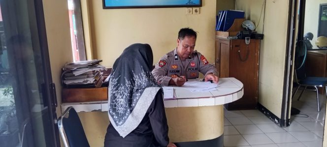 
 Polsek Tellu Siattinge Wujudkan Pelayanan Maksimal Kepada Warga Melalui Sentra Pelayanan Kepolisian Terpadu