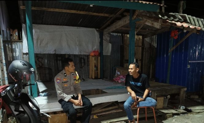 
 Kunjungan Satkamling Jadi Wujud Kedekatan Aiptu Aras Dengan Warga Binaan