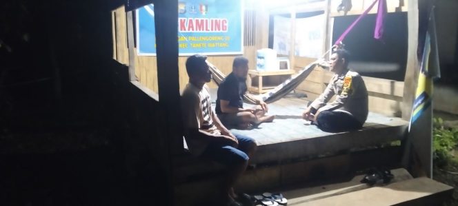 
 Bripka Sultan Aktif Sambangi Pos Satkamling, Perkuat Keamanan Lingkungan di Kelurahan Biru