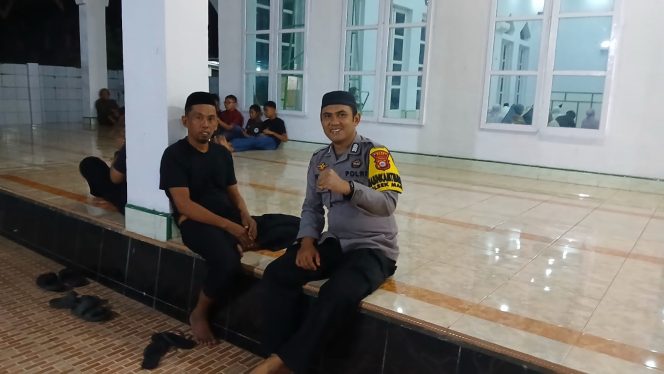 
 Patroli Dialogis Polsek Mare, Hadirkan Rasa Aman di Tengah Aktivitas Masyarakat