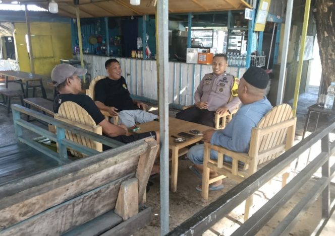 
 Polsek Ajangale Dekat dengan Warga, Serap Aspirasi Demi Kamtibmas Kondusif