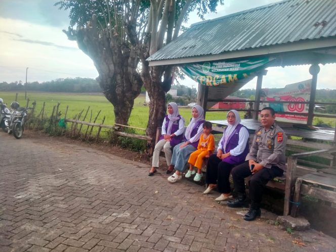 
 Polsek Mare Laksanakan Patroli Siang, Wujudkan Rasa Aman di Wilayah Hukum
