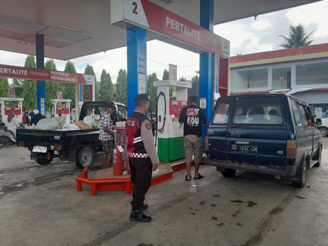 
 Kanit Samapta Polsek Ulaweng Intensifkan Patroli di Lokasi Objek Vital