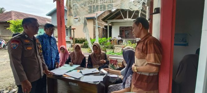 
 BHABINKAMTIBMAS POLSEK MARE LAKSANAKAN PENDAMPINGAN KEGIATAN POSYANDU BALITA DI DESA LAKUKANG