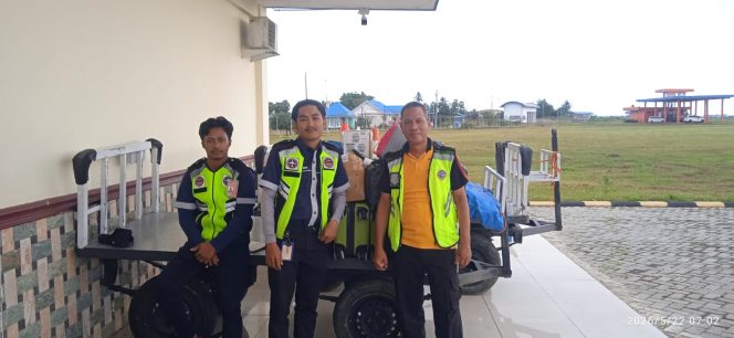 
 Polsek Awangpone Mengamankan Penerbangan Menuju Kendari Pada Hari Jumat Pekan Ketiga Mei 2026