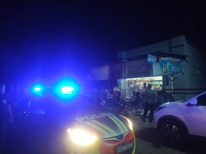 
 Kapolsek Awangpone Gelar Patroli Biru Antisipasi Geng Motor dan Gangguan Kamtibmas