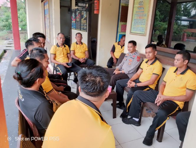 
 Kapolsek Awangpone Pimpin Kegiatan Anev Akhir Bulan Mei 2026