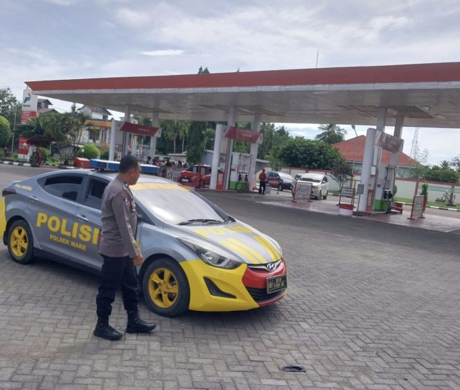 
 Polsek Mare Sambangi SPBU Kadai Ciptakan Situasi Kondusif