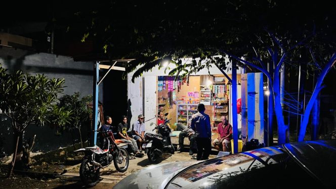 
 ‎Pastikan Kamtibmas Tetap Kondusif, Anggota Polsek Palakka Laksanakan Patroli