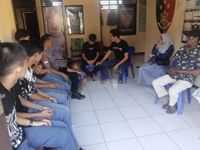 
 Polsek Mare Selesaikan Kasus Penganiayaan Melalui Restorative Justice