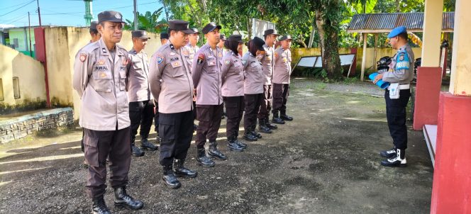 
 Apel Pagi Polsek Barebbo, Kanit Propam Tekankan Disiplin dan Jaga Citra Polri