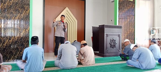 
 Pesan Kamtibmas kepada Jemaah Masjid Al-Ikhlas