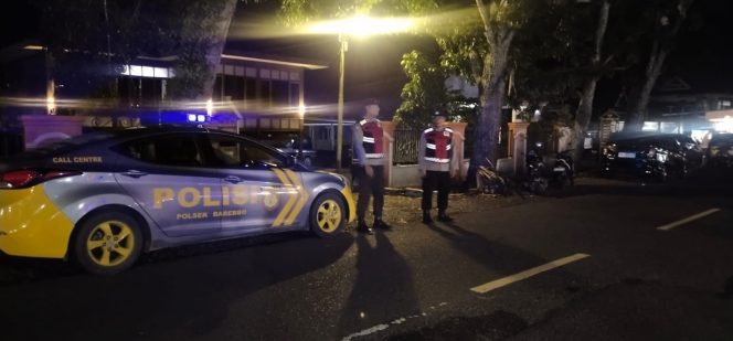 
 Patroli  Biru  sambil jaga kamtibmas , Sambil Himbau warga